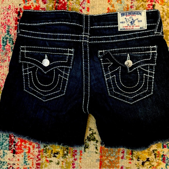 True Religion Mid Cut-Off’s size 26 - Picture 5 of 5